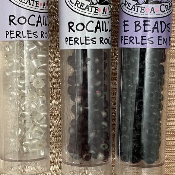 Craft Beads Approximately 3 Pounds of 6/0 Glass Beads - Picture 4 of 8